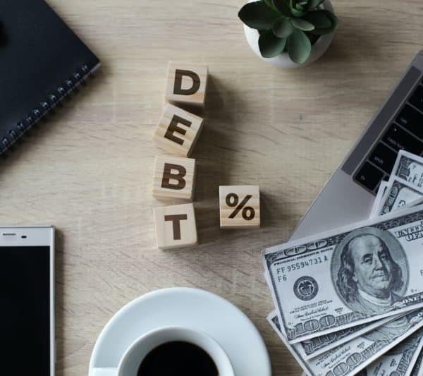 Debt inscription with dollar bills